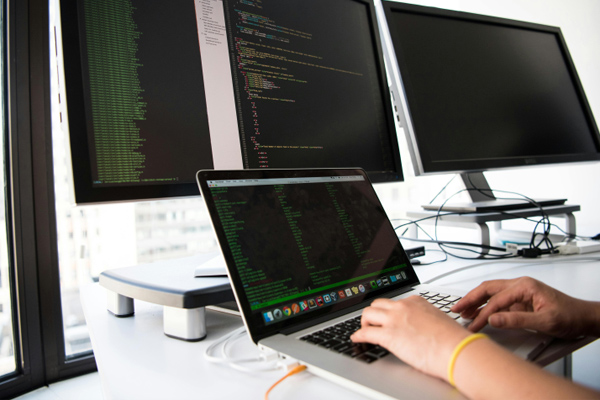 姚寨溝民俗文化街區景觀照明提升工程(燈光秀)--一期中標結果公示:燈光照明